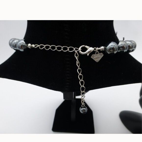 NWOT Cookie Lee Beaded Ball, Dark Silver/Black Chrome Necklace and Bracelet Set - Picture 5 of 7